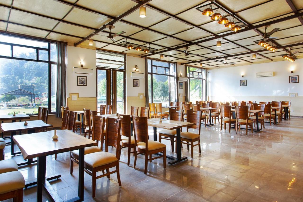 Corbett River Valley Resort Marchula ภายนอก รูปภาพ