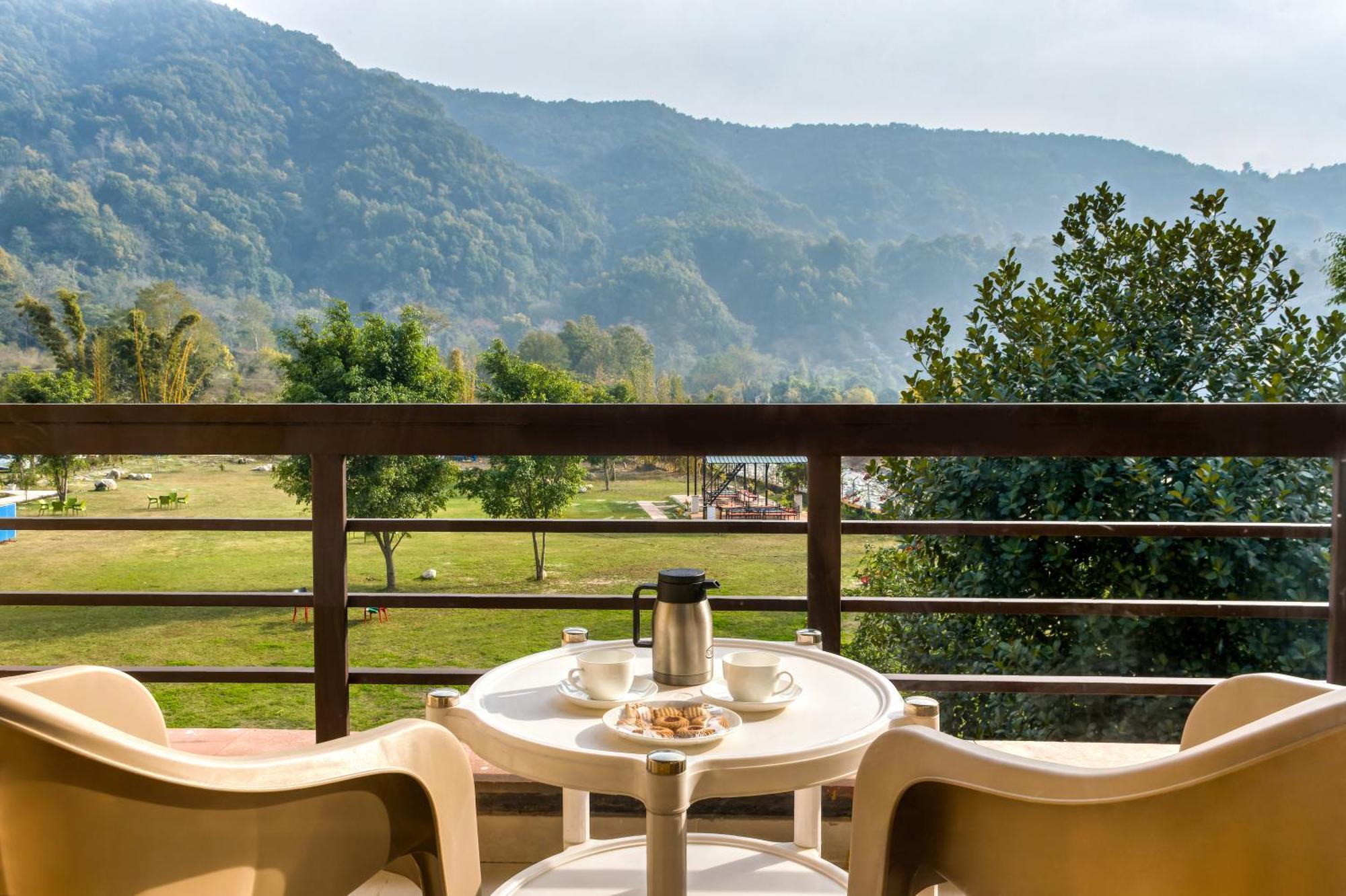 Corbett River Valley Resort Marchula ภายนอก รูปภาพ